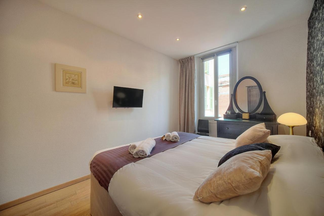 Moderne 3 Pieces Idealement Situe Centre De Cannes L! A2B22 Exterior photo
